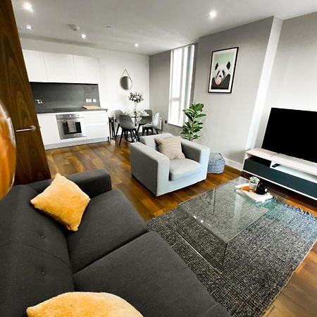 The Panda - Modern 2 Bedroom Apt In Manchester City Centre Exterior photo